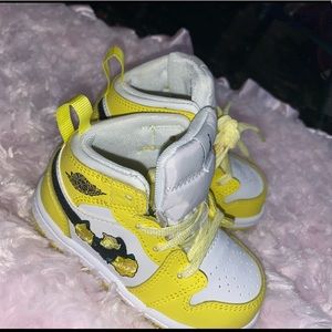 🌻Air Jordan 1 Mid SE TD🌻